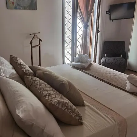 Casa Trecancelli * Неттуно