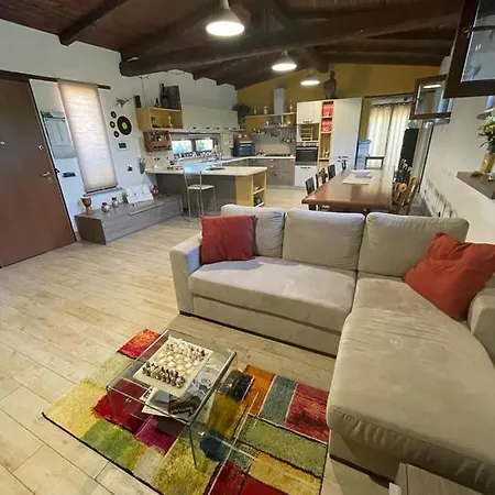 Casa Trecancelli Дом отдыха Неттуно